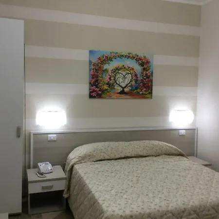 Duomo 게스트하우스 4*